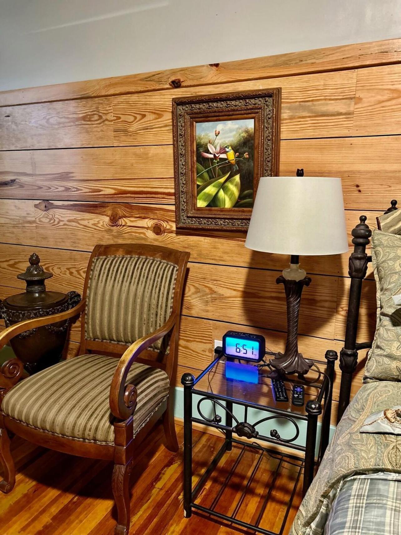Chipley'S Squareview Inn Carthage 외부 사진